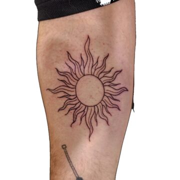 Fine line sun thigh tattoo – Primitive Tattoo Perth