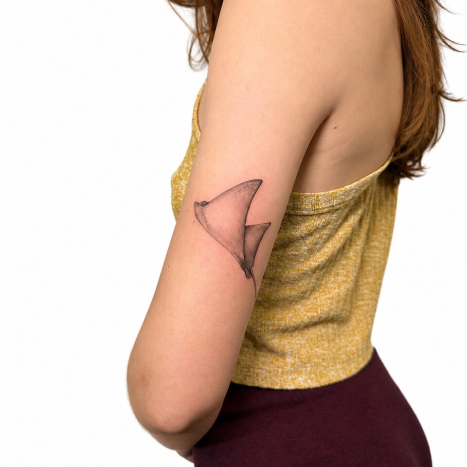 Fine line manta ray upper arm tattoo – Primitive Tattoo Perth